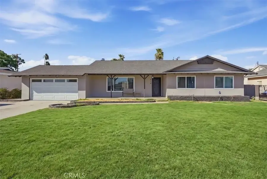 418 E Margarita Road, Rialto, CA 92376 - #3