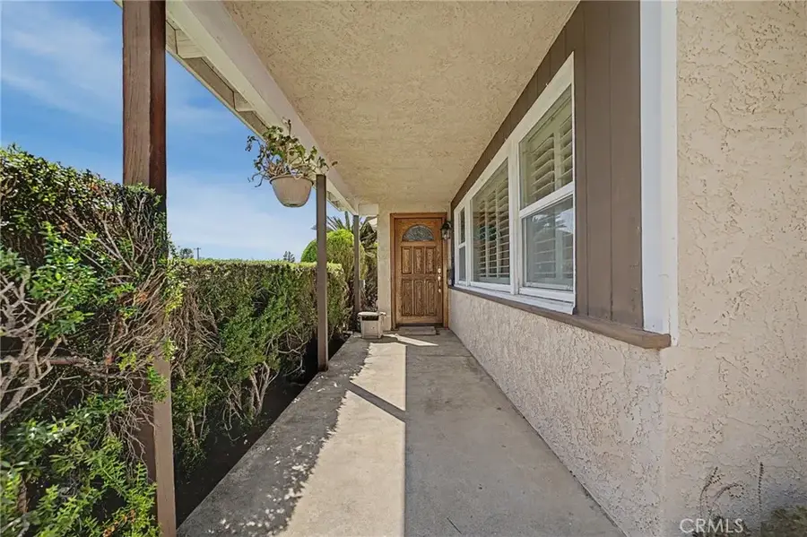 347 W Leeside, Glendora, CA 91741 - #2