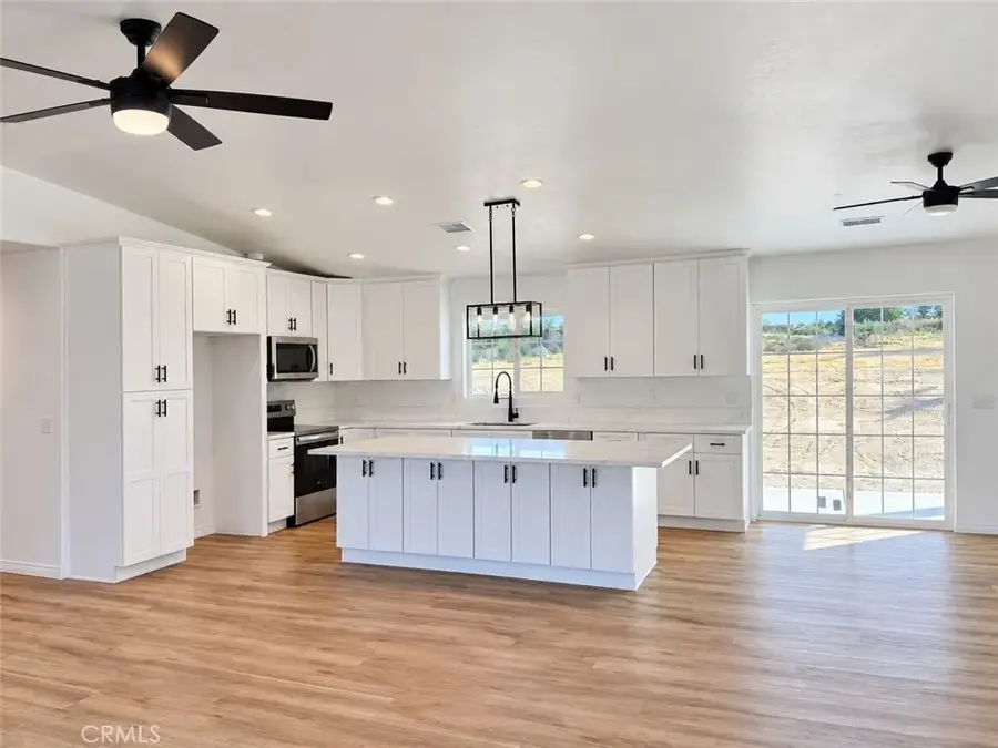 14685 Apple Valley Road, Apple Valley, CA 92307 - #3