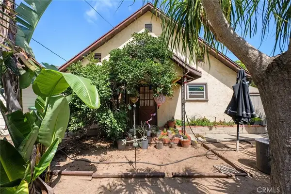 162 Cecil, Costa Mesa, CA 92627