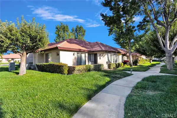 19237 Elm Drive, Apple Valley, CA 92308