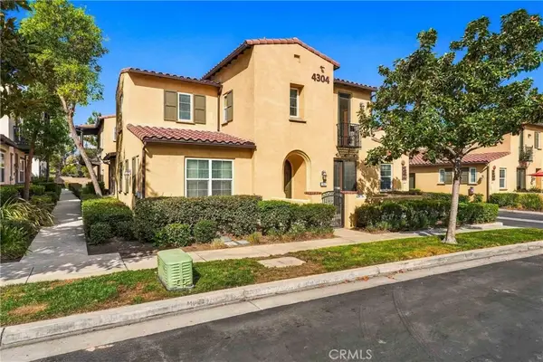 4304 Owens #101, Corona, CA 92883
