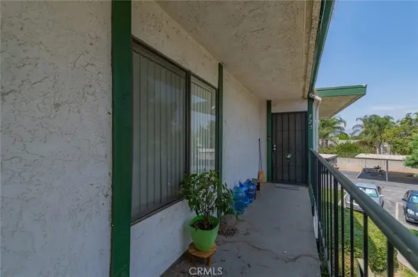 1735 E Washington Street #F-25, Colton, CA 92324