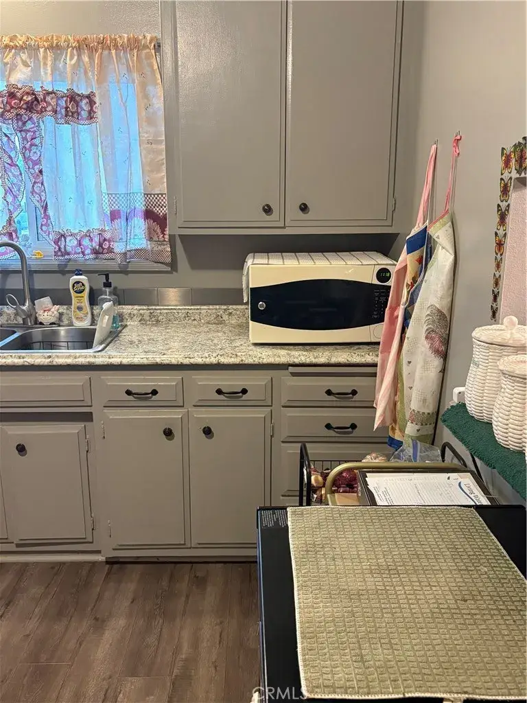 395 Jade, Hemet, CA 92543 - #2