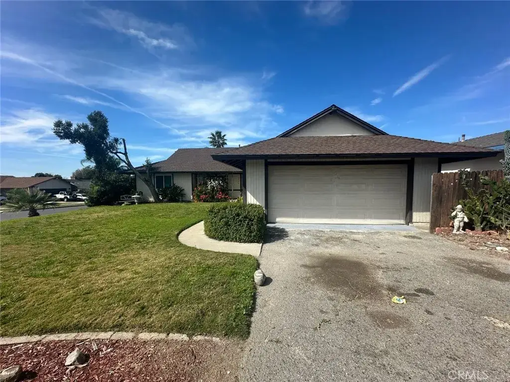 6090 Mirada Place, Highland, CA 92346 - #1