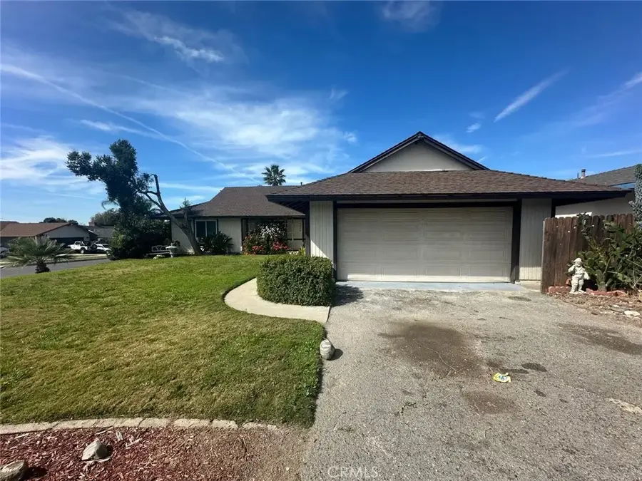 6090 Mirada Place, Highland, CA 92346 - #2
