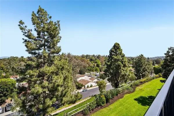 3337 Punta Alta #3C, Laguna Woods, CA 92637