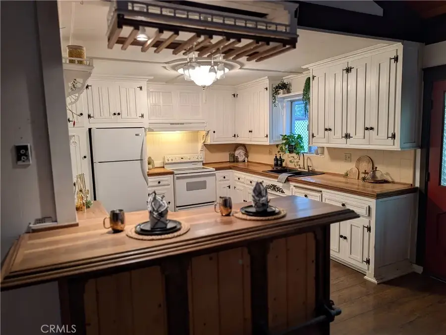767 Big Oak, Crestline, CA 92325 - #2