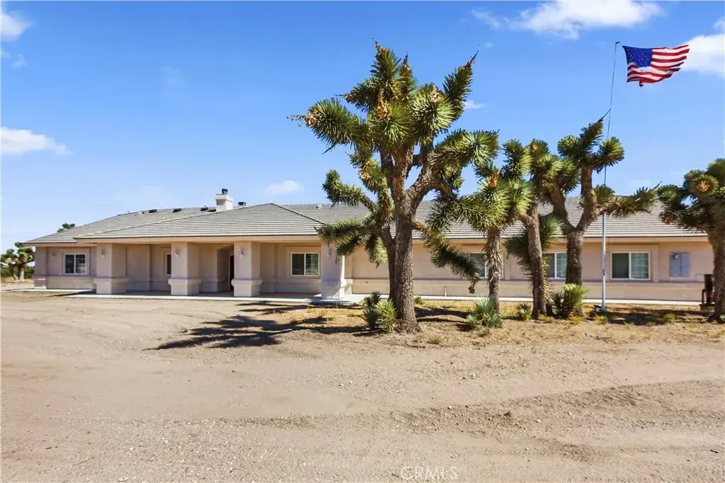 7626 Muscatel, Phelan, CA 92371 - #1