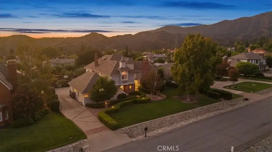3727 Grand Avenue, Claremont, CA 91711 - #2