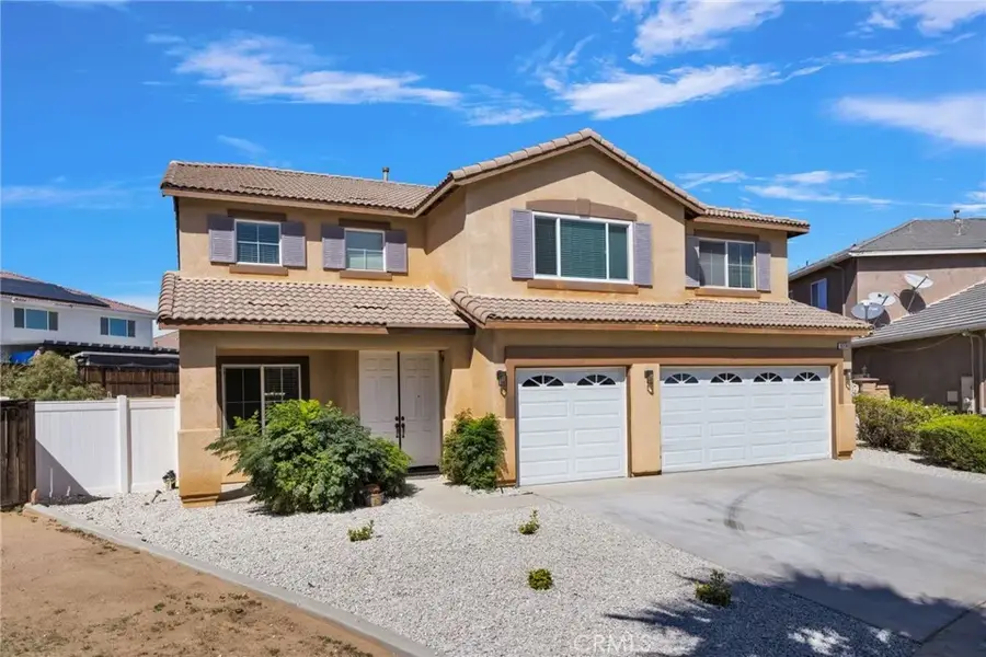9274 Begonia Avenue, Hesperia, CA 92344 - #3