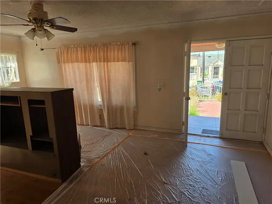 416 N Hobart, Los Angeles, CA 90004 - #3
