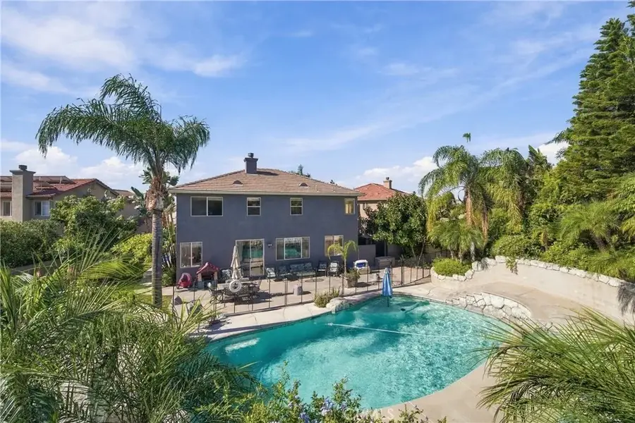 15040 Elkhorn Dr, Fontana, CA 92336 - #2