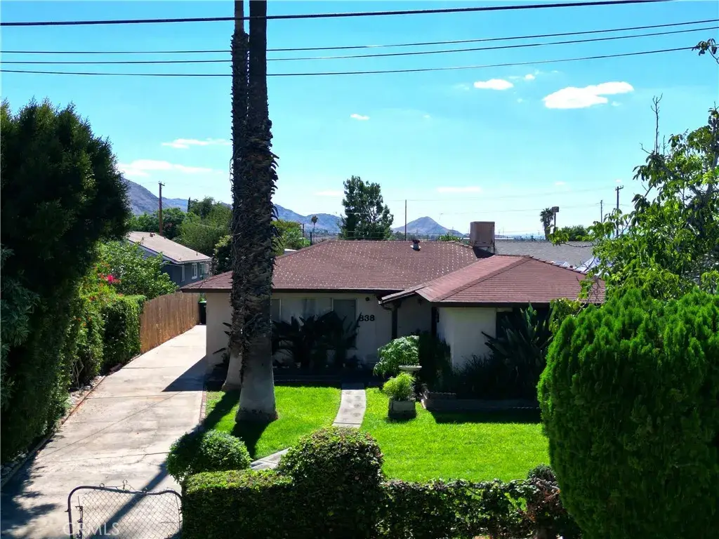 838 E G, Colton, CA 92324 - #1