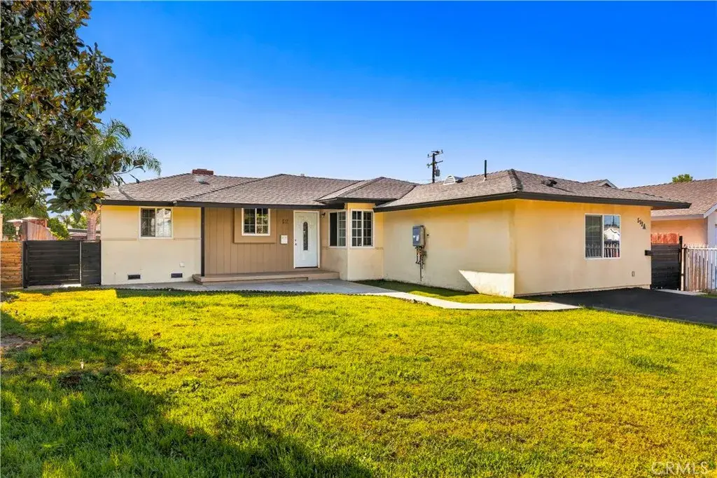 512 N Lazard Street, San Fernando, CA 91340 - #1