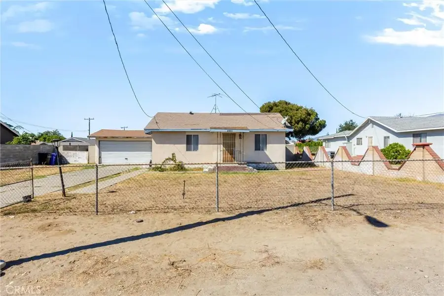 8982 Elm Avenue, Fontana, CA 92335 - #3