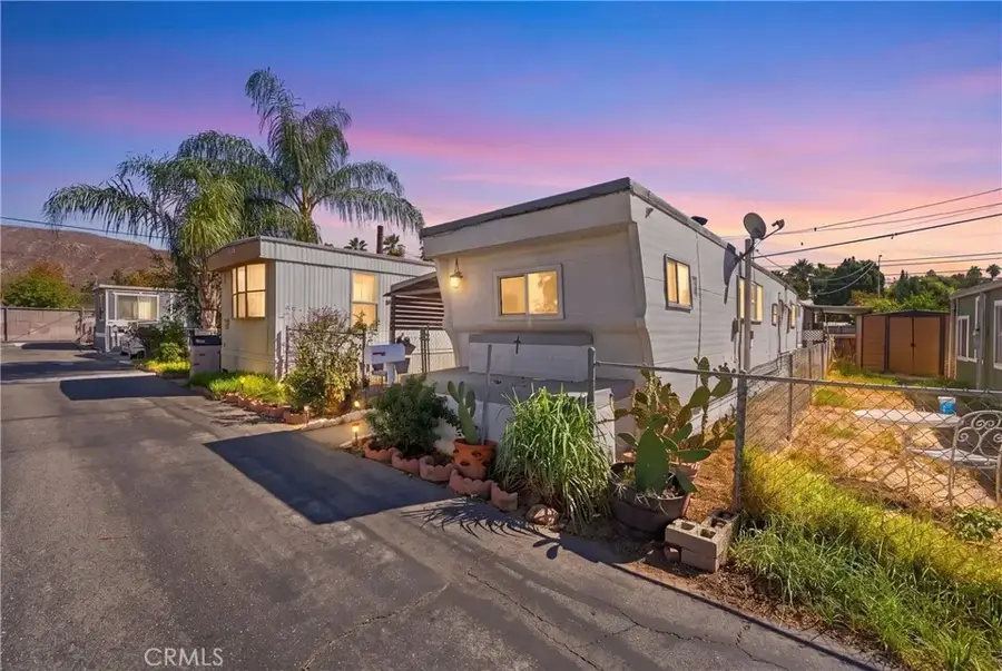 5925 Mission #15, Riverside, CA 92509 - #3