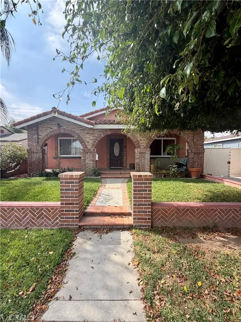 7362 Lionel, Paramount, CA 90723 - #1