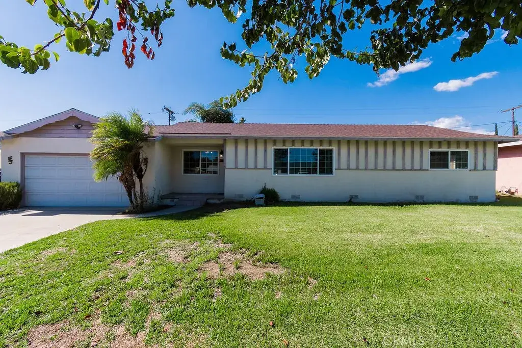9826 Larch Avenue, Bloomington, CA 92316 - #1