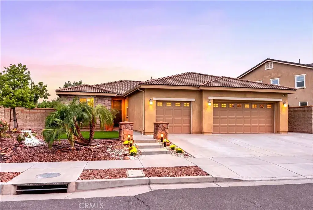 11908 Confluence Dr, Jurupa Valley, CA 91752 - #1