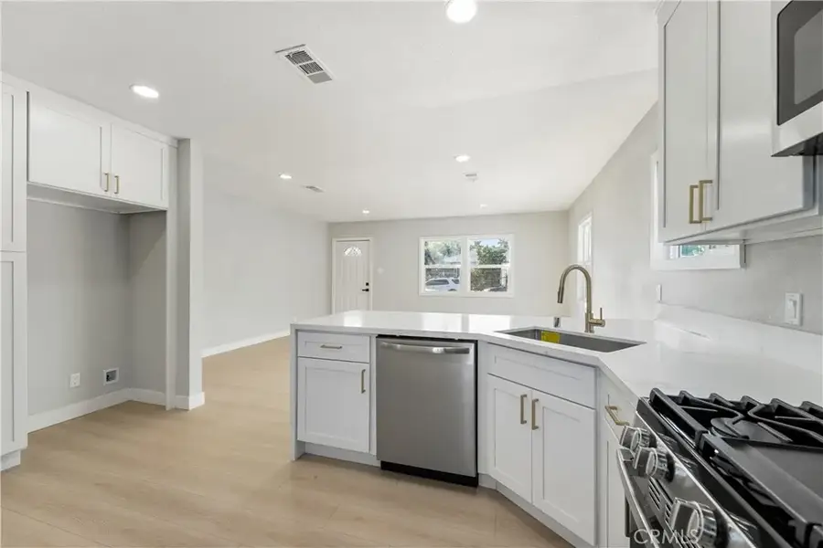 416 S Bedford, La Habra, CA 90631 - #3