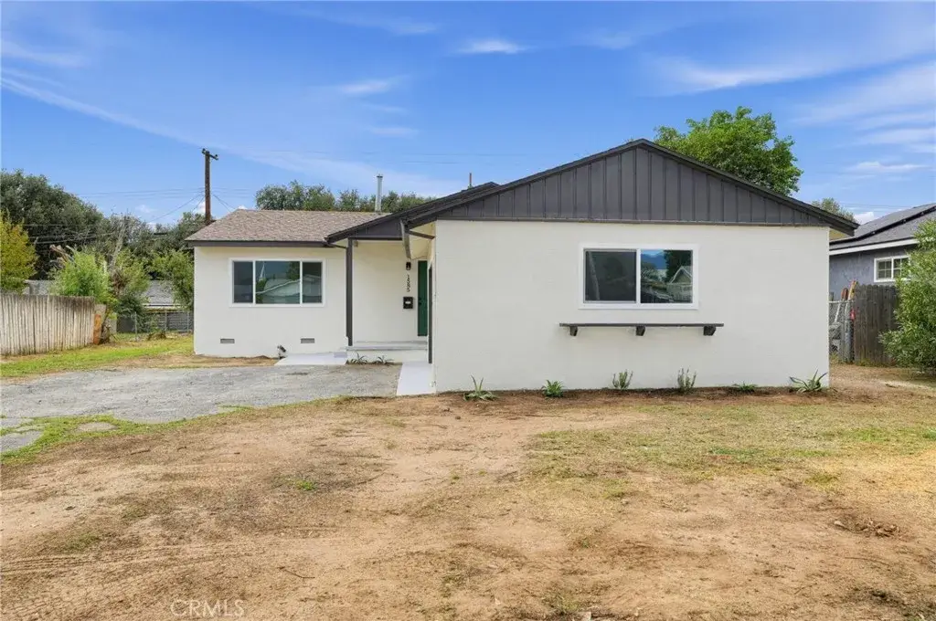 1585 W 16th Street, San Bernardino, CA 92411 - #1
