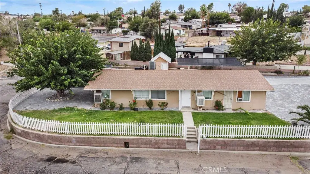 16633 Don, Victorville, CA 92395 - #1