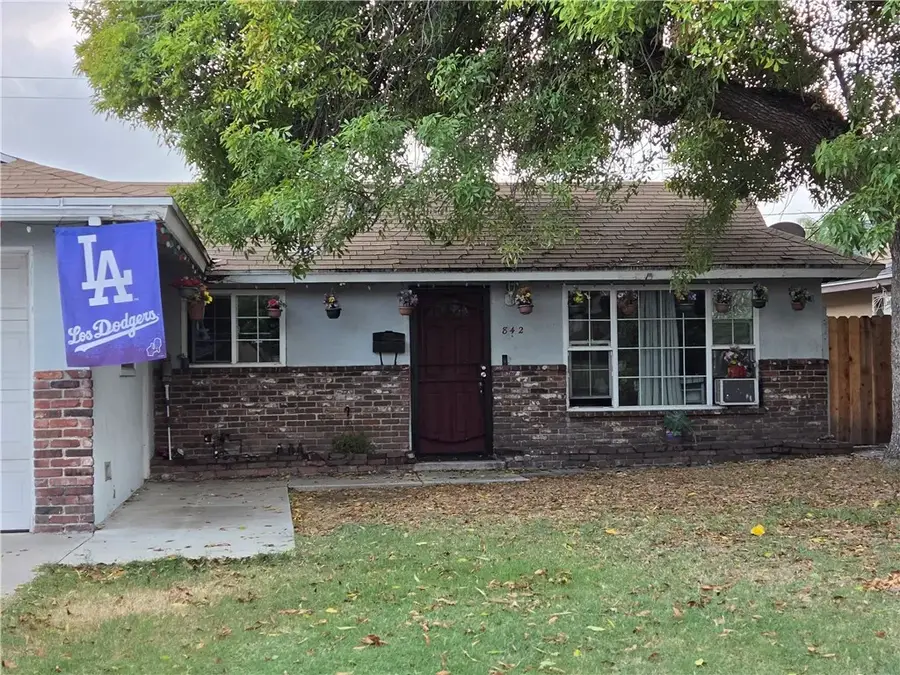 842 E Yale Street, Ontario, CA 91764 - #2