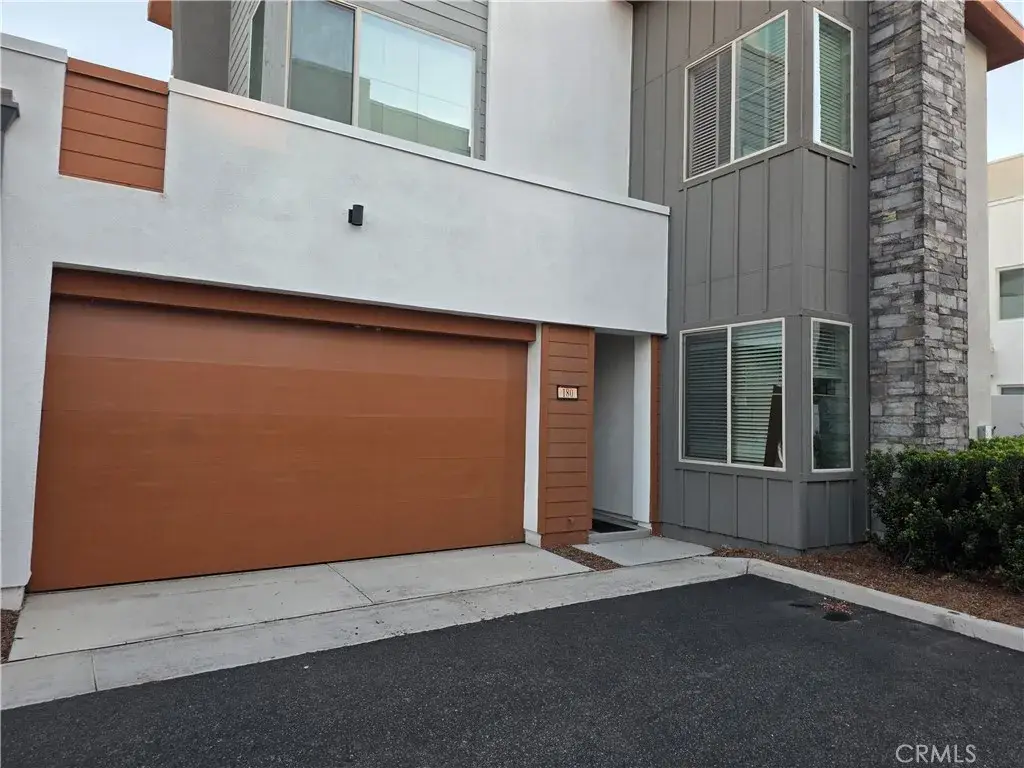 180 Episode, Irvine, CA 92618 - #1