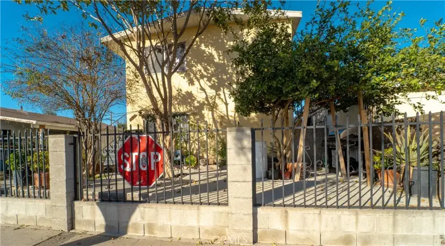 1259 E 78th Street, Los Angeles, CA 90001 - Image #2