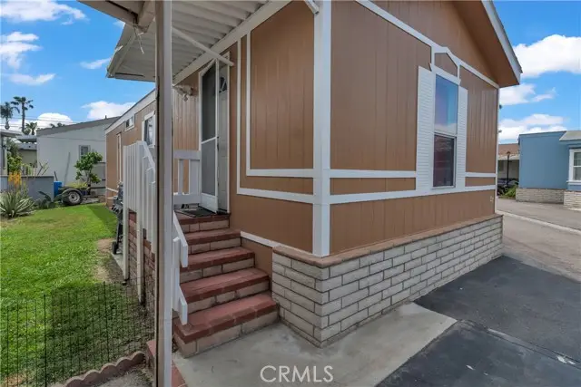 7887 Lampson Ave #17, Garden Grove, CA 92841 - Image #2