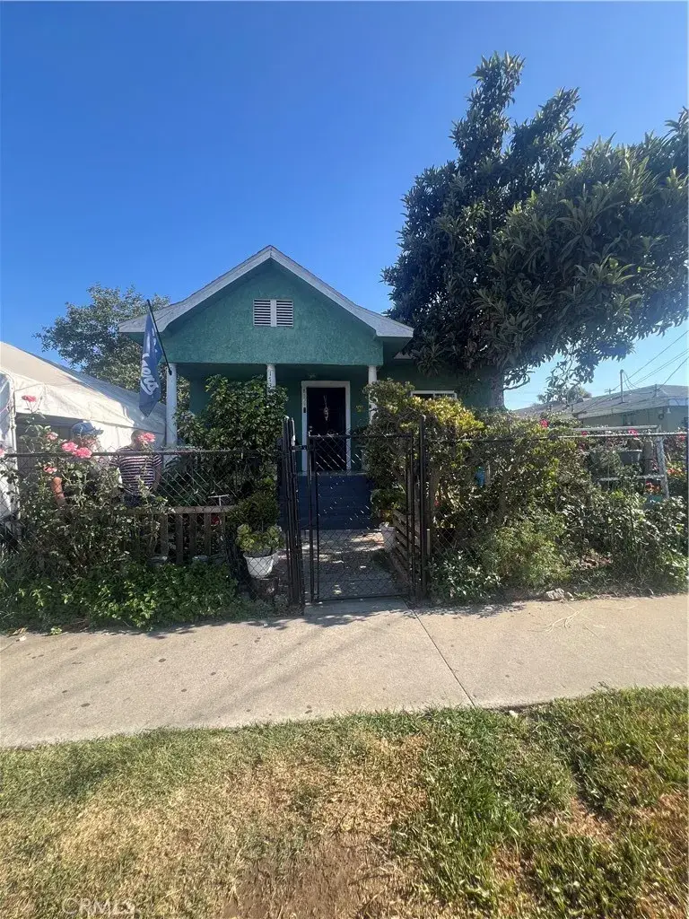 1734 E 63rd Street, Los Angeles, CA 90001 - Image #1