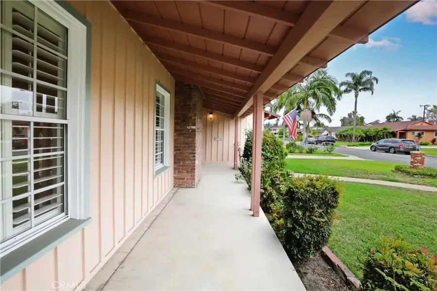 10307 Haledon Avenue, Downey, CA 90241 - Image #2