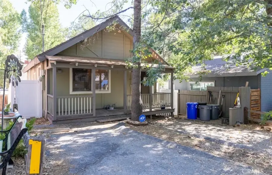 32905 Chipmunk Lane, Running Springs, CA 92382 - #3