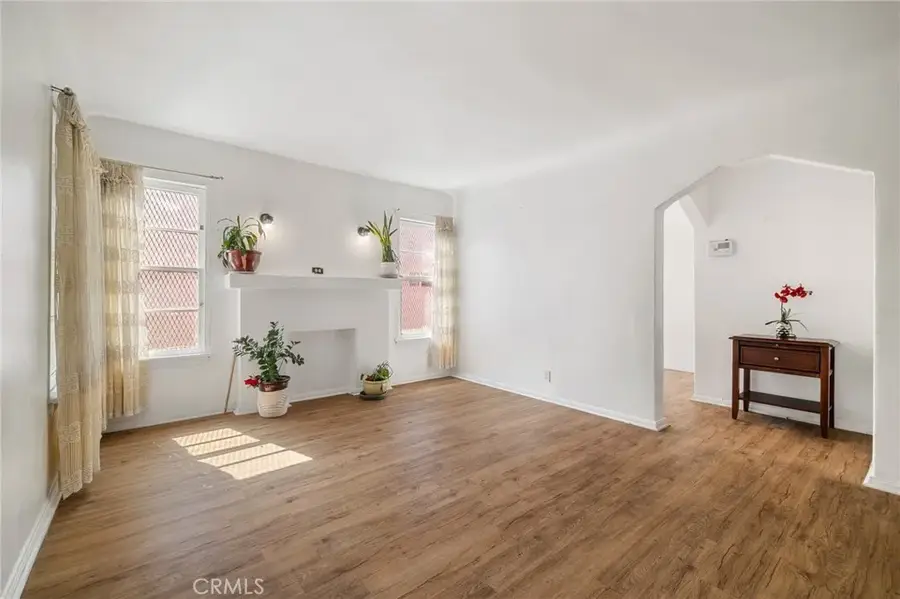 5951 S Van Ness, Los Angeles, CA 90047 - Image #3