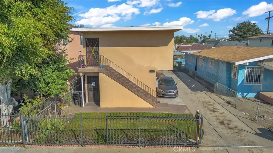 141 W 83rd, Los Angeles, CA 90003 - Image #2