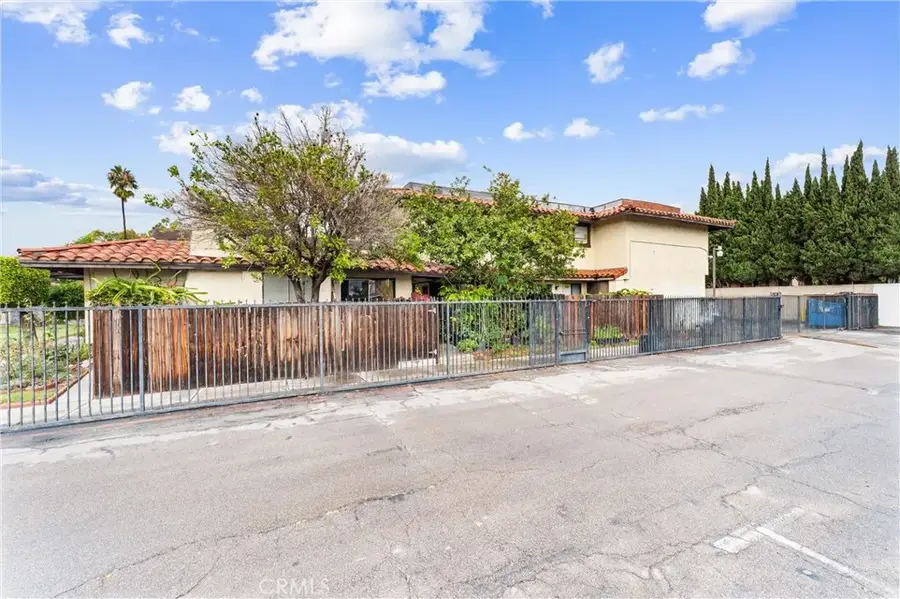 3927 W Mcfadden, Santa Ana, CA 92704 - Image #2