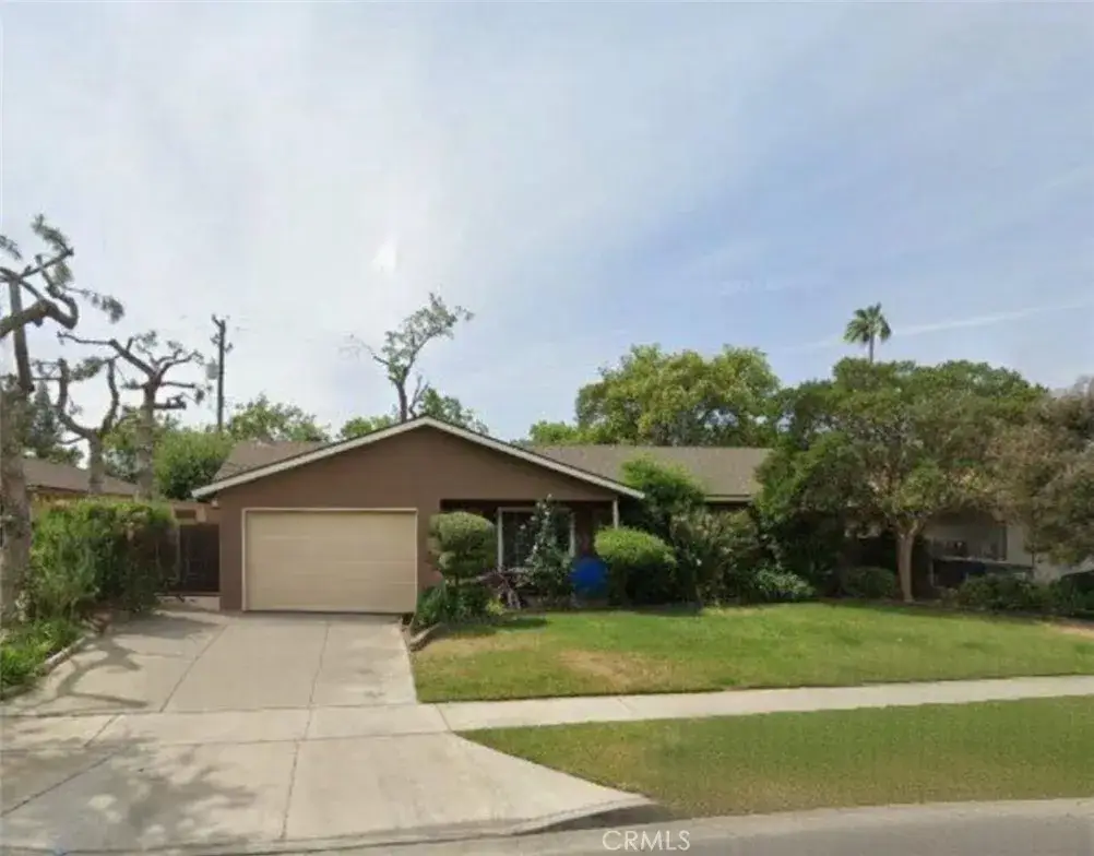 3095 W Bellaire, Fresno, CA 93722 - #1