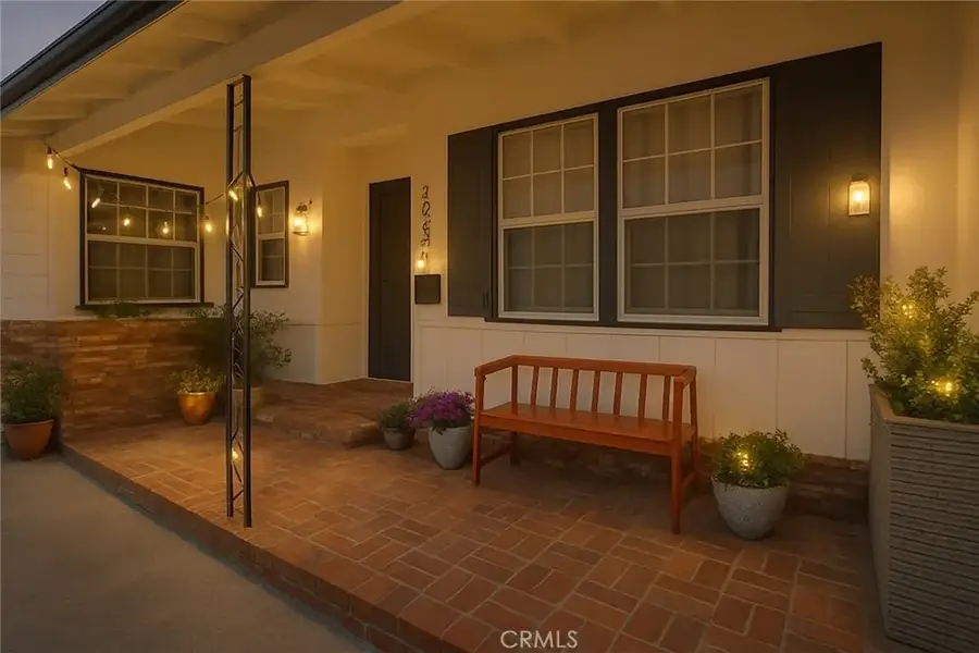 10829 Cord Avenue, Downey, CA 90241 - Image #2