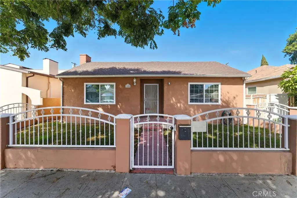 155 E Barclay, Long Beach, CA 90805 - Image #1