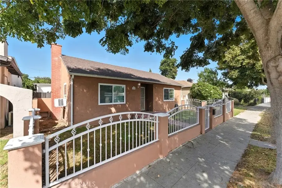 155 E Barclay, Long Beach, CA 90805 - Image #2