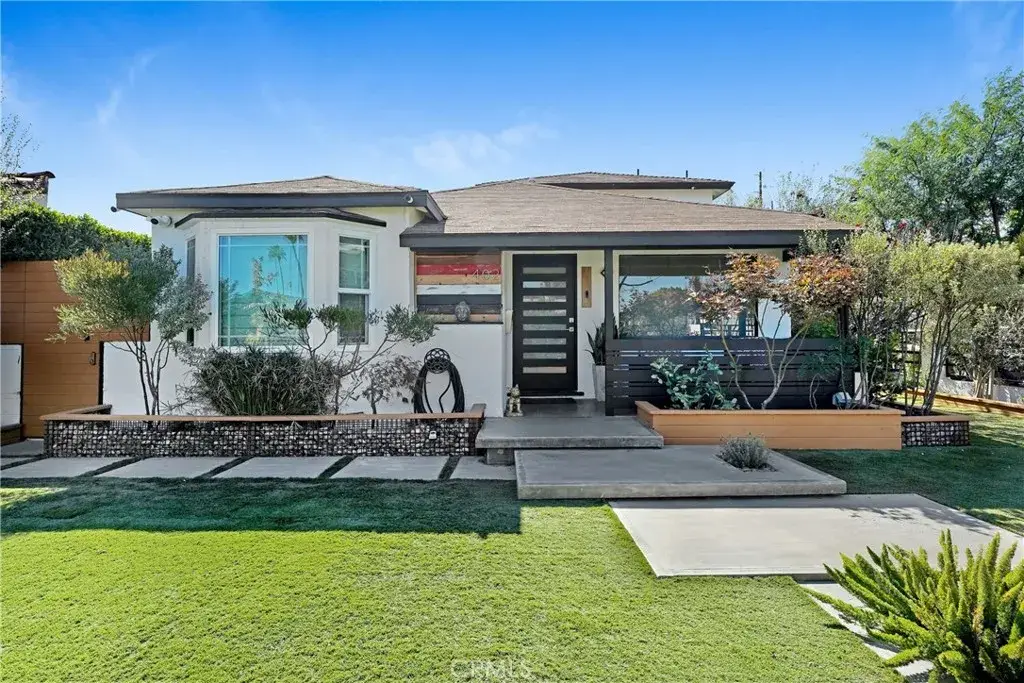 402 E 94th, Los Angeles, CA 90003 - Image #1