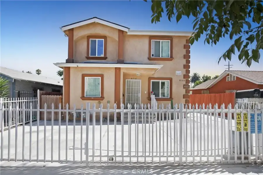 8718 Menlo Ave, Los Angeles, CA 90044 - Image #2