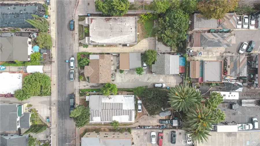 3036 W 12 Place, Los Angeles, CA 90006 - Image #2