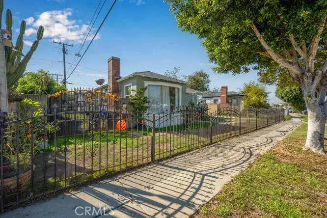 6044 Northside Drive, East Los Angeles, CA 90022 - Image #3