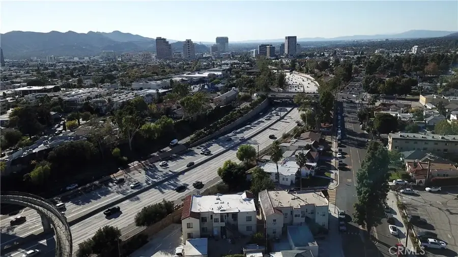 630 Naranja Drive, Glendale, CA 91206 - Image #2