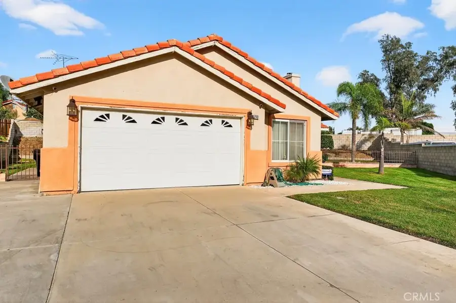 15240 Carob, Fontana, CA 92335 - Image #2