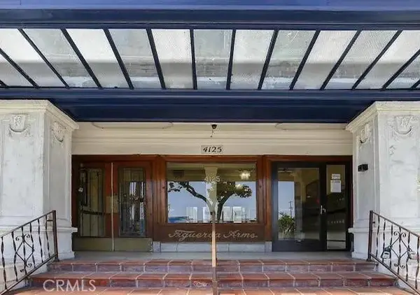 4125 S Figueroa Street #101, Los Angeles, CA 90037