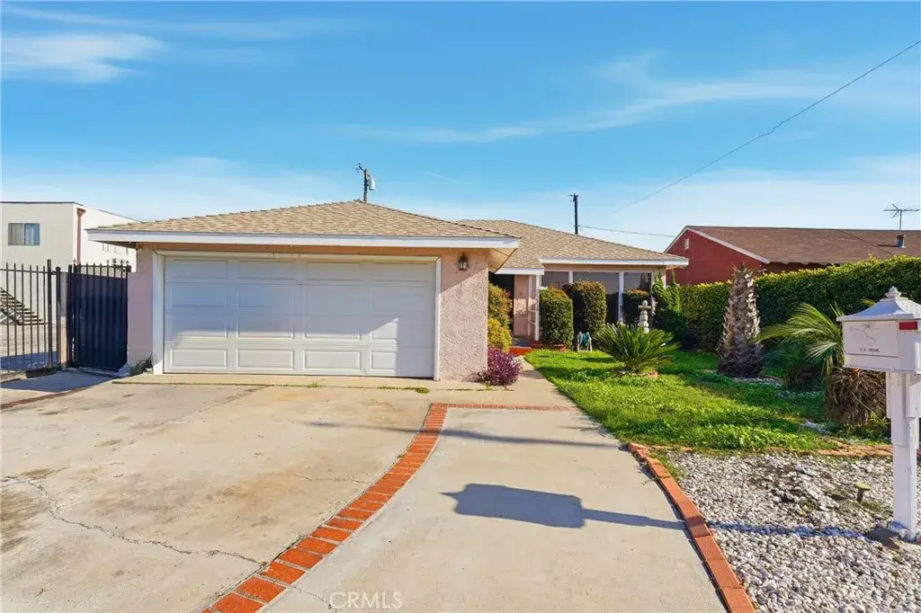 12318 Halo, Lynwood, CA 90262 - Image #1
