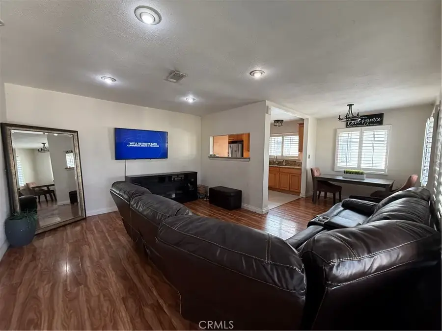 1418 W 134th, Compton, CA 90222 - Image #2